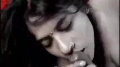 Vojni čovjek jebe crnku automobilom u šumi xxx gay seks