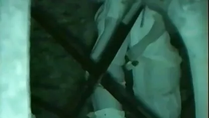 Cutie s lijepim rastezanjem jebe momka seks blue filem na podu