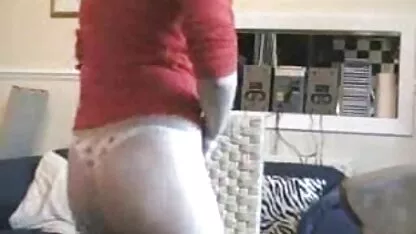 Mlada brineta jebe se za novac video sek x s prijateljem svog dečka