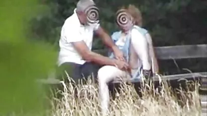 Prsata baba masturbira dog seks xxx prstima po podu