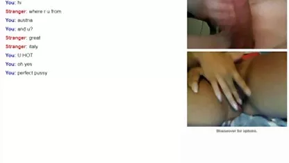 Jebena mlada sek full hot brineta u svojoj kuhinji