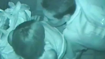 Jebeni vitki besplatni sek Rus s naočalama
