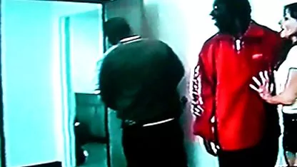 Djed je seks tube free napunio člana dvije mlade djevojke
