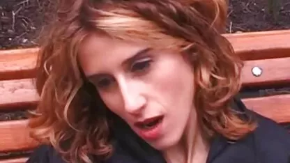 Prekrasan seks u hot seks tube com bazenu s razigranom kučkom