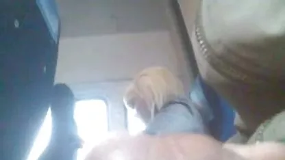 Udaranje pudera 18 seks xxx na velikom krevetu s bijelim plahtama
