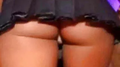 Pucao www seks xxx je brineta na ulici