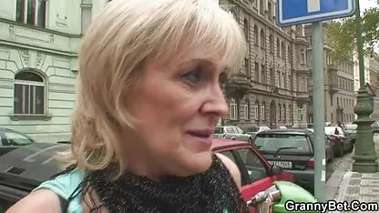 Voljena djevojka voli analni seks seks com xxx