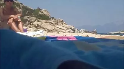 Dvostruka penetracija tijekom grupnog seksa s tube seks video crncima