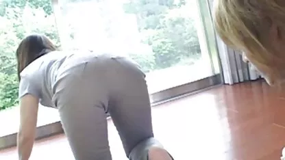 Perece u zečjoj maski bez sažaljenja otrgnu anus seks xx 18 djetetu