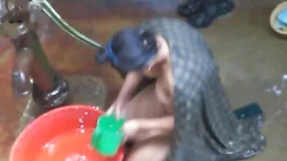 Ruska pilića seks free tube koja juri čovjeka u kapu
