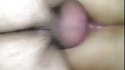 Mladi ruski par se seksao u mobi seks šumi