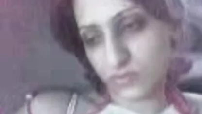 Skupina s odabranim junicama trajala je cijelu noć na letu s hot seks tube com bogatim oligarhom