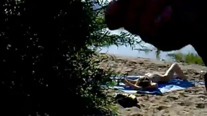 Prsata brineta kurac jebe mladog 18 seks xxx momka