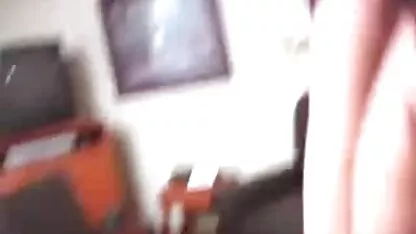 U teretani www seks xxx djevojka spava sa svojim trenerom